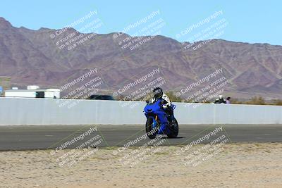 media/Jan-09-2022-SoCal Trackdays (Sun) [[2b1fec8404]]/Front Straight Speed Shots (1pm)/